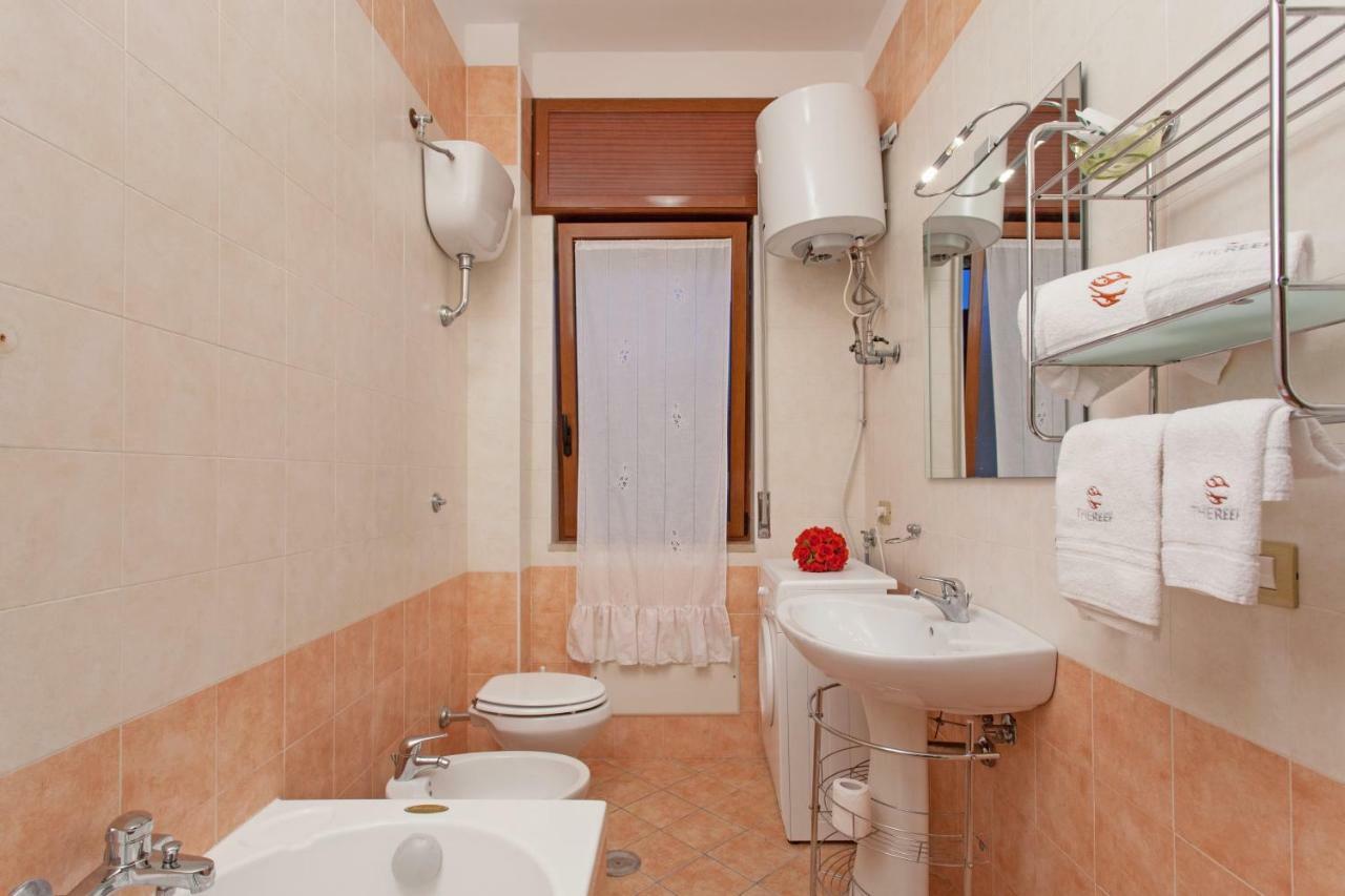 The Reef Apartment Sorrento Bagian luar foto